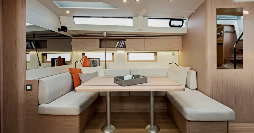 Beneteau Oceanis 51 | Sunsail 2014