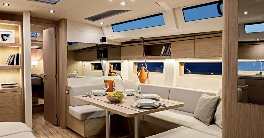 Beneteau Oceanis 51 | Sunsail 2015