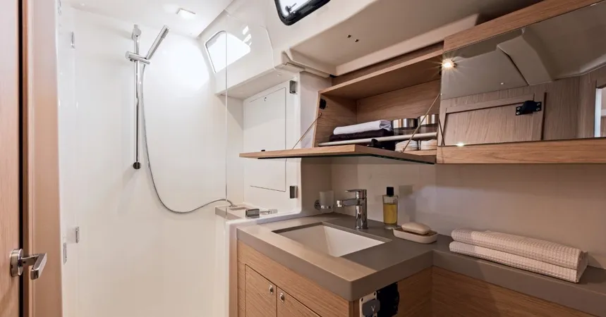 Beneteau Oceanis 51 | Sunsail 2018