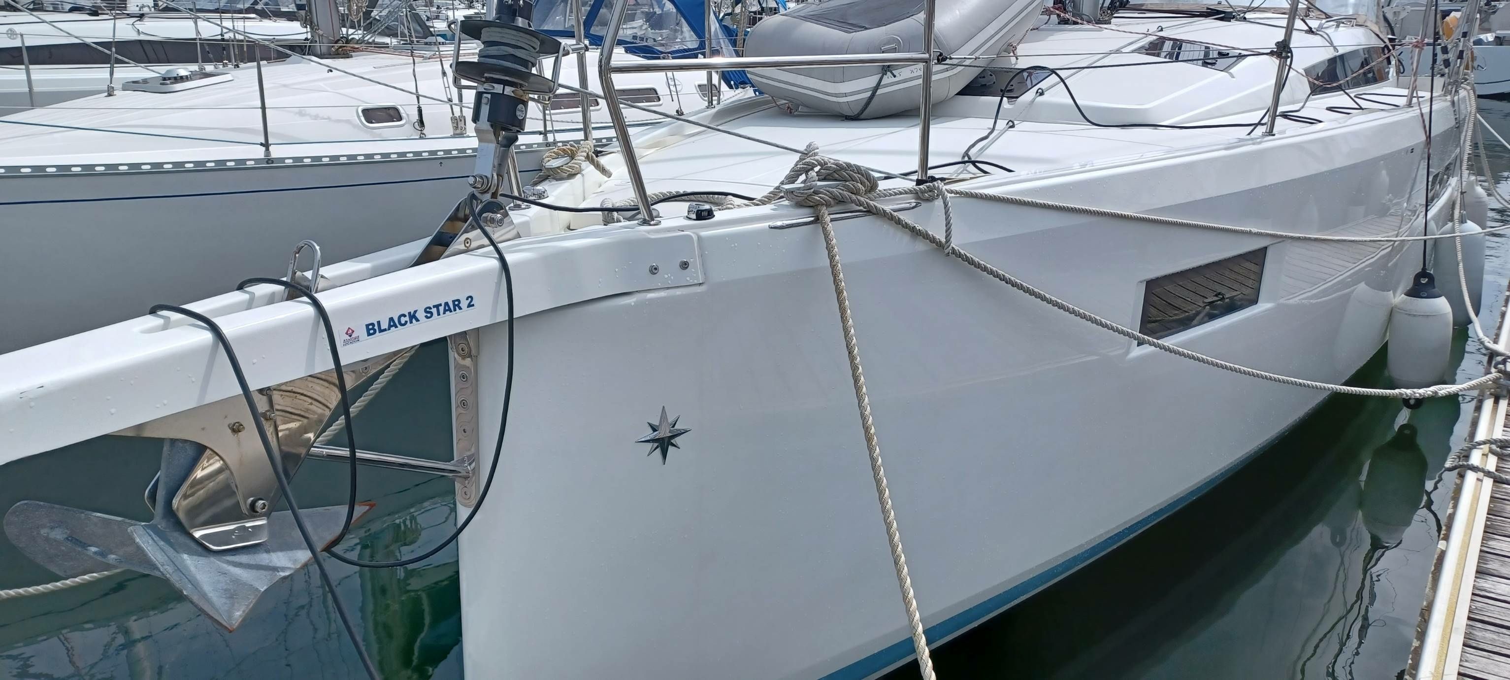 Jeanneau Sun Odyssey 410 | Black Star 2