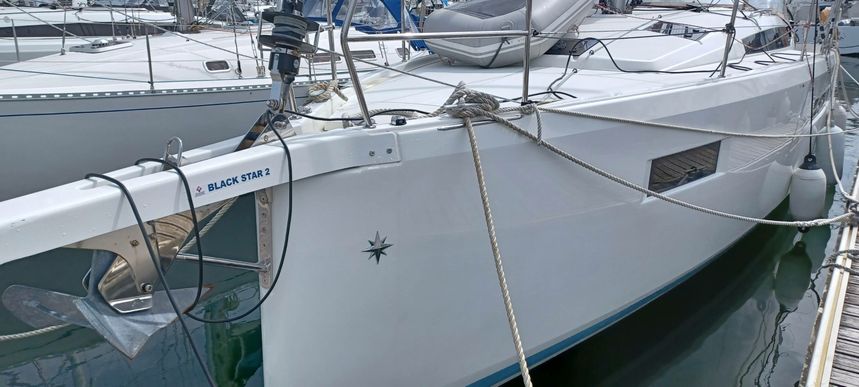 Jeanneau Sun Odyssey 410 | Black Star 2