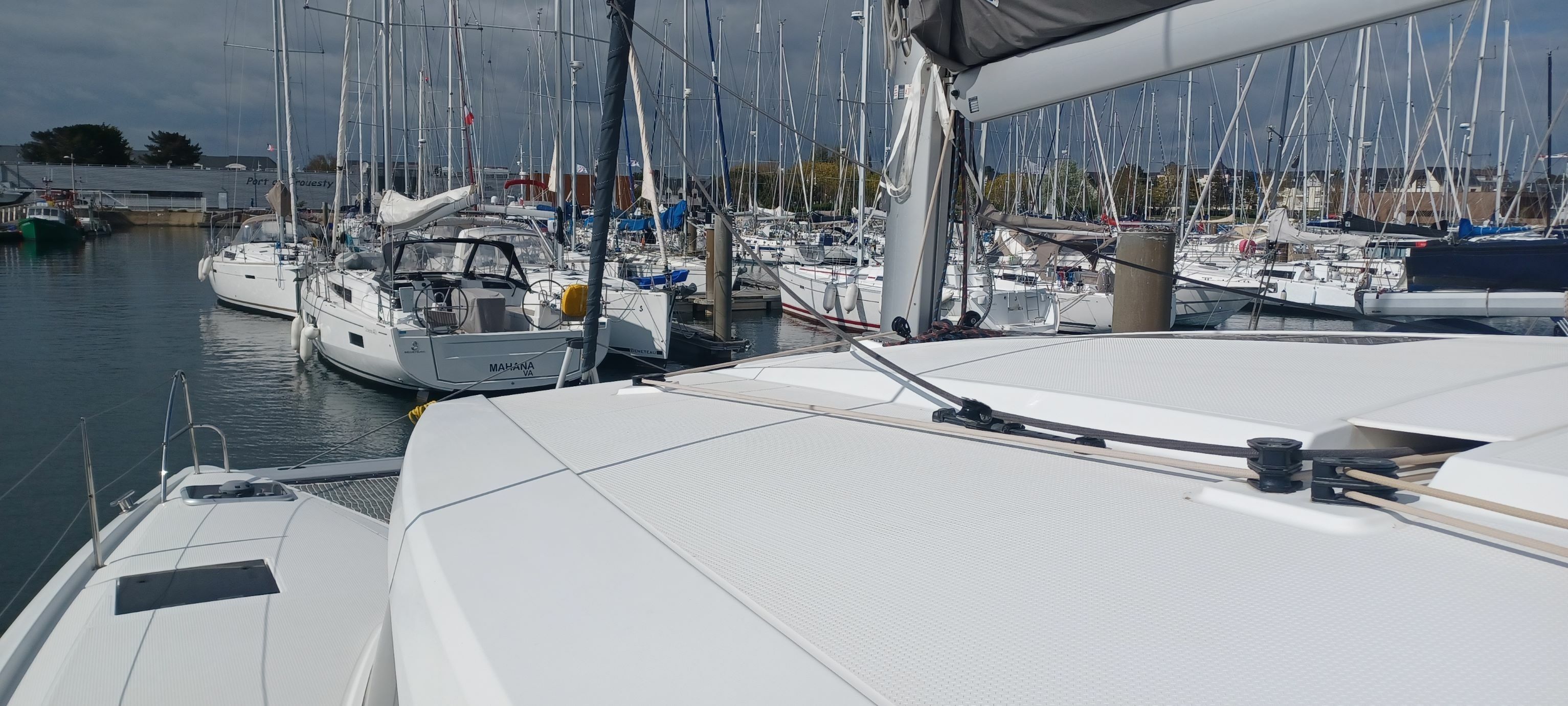 Fountaine Pajot Lucia 40 | Be Happy