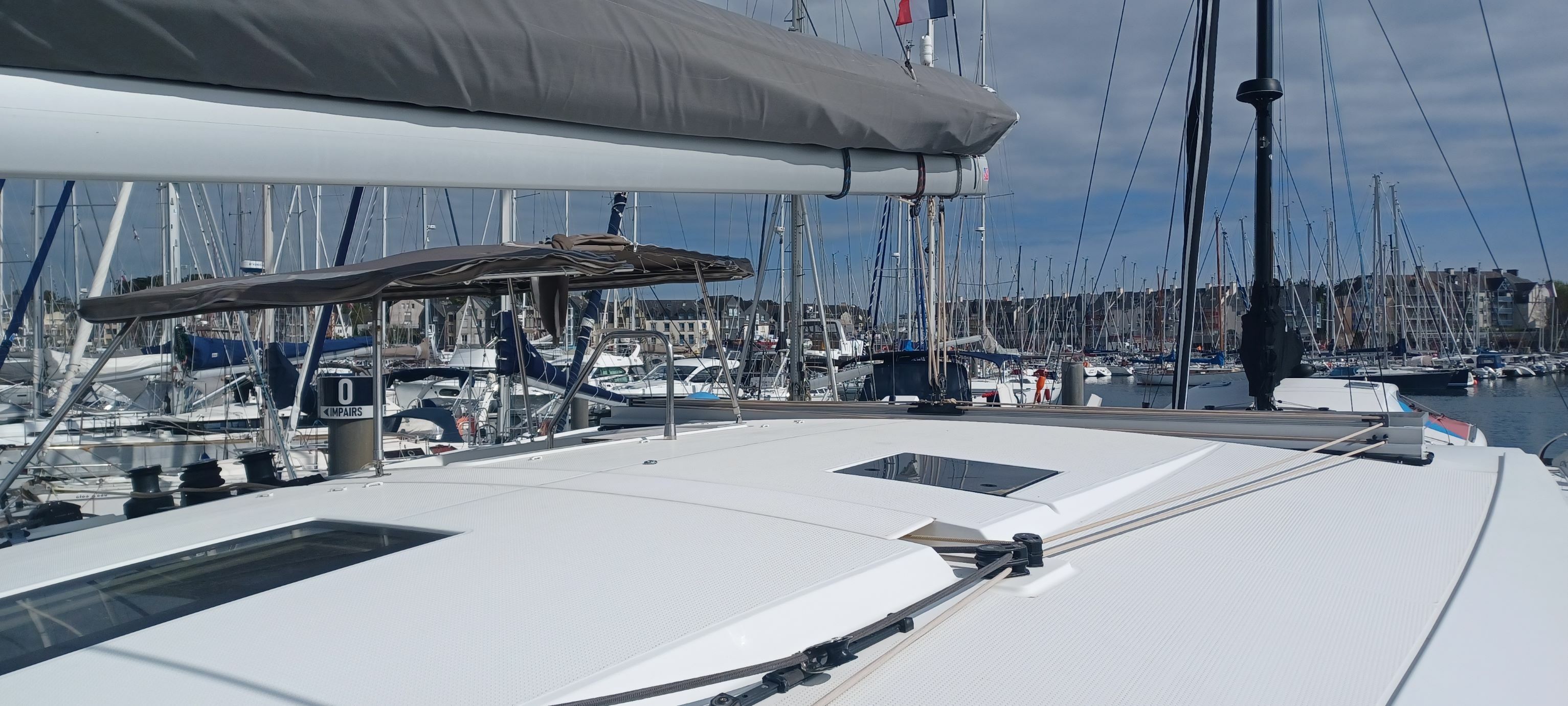 Fountaine Pajot Lucia 40 | Be Happy