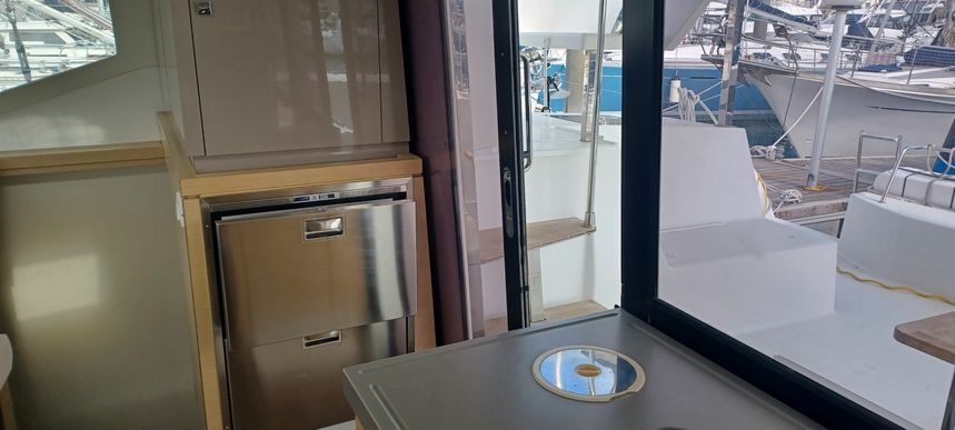 Fountaine Pajot Lucia 40 | Be Happy