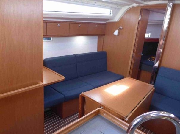 Bavaria Cruiser 37 | Blue Passion