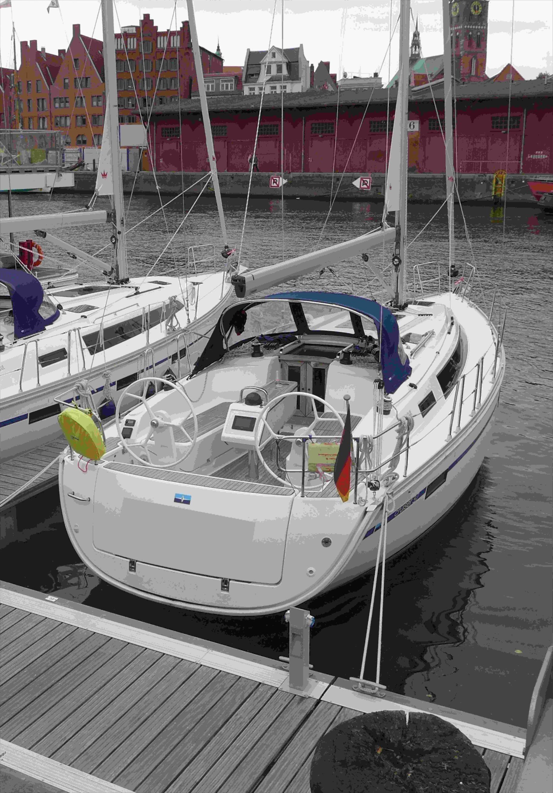 Bavaria Cruiser 37 | Blue Passion