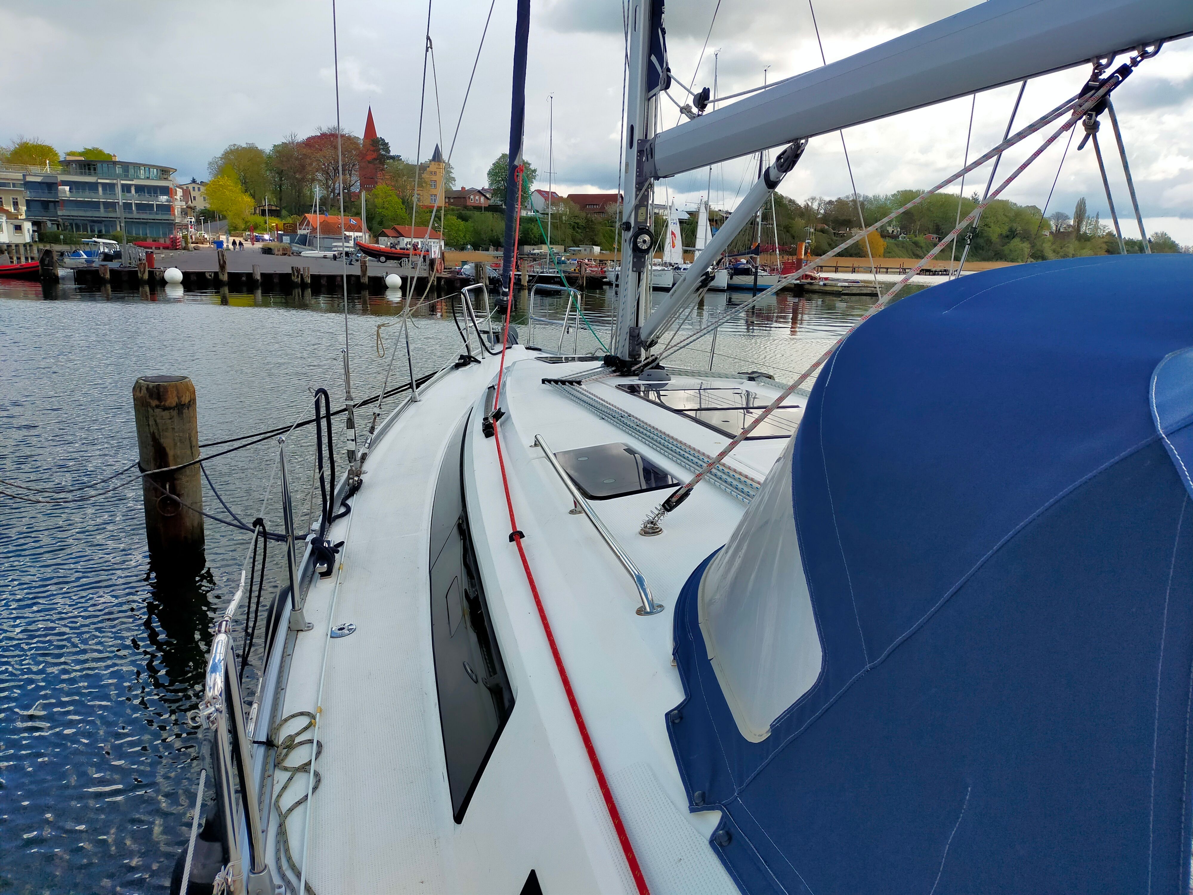 Bavaria Cruiser 37 | Blue Passion