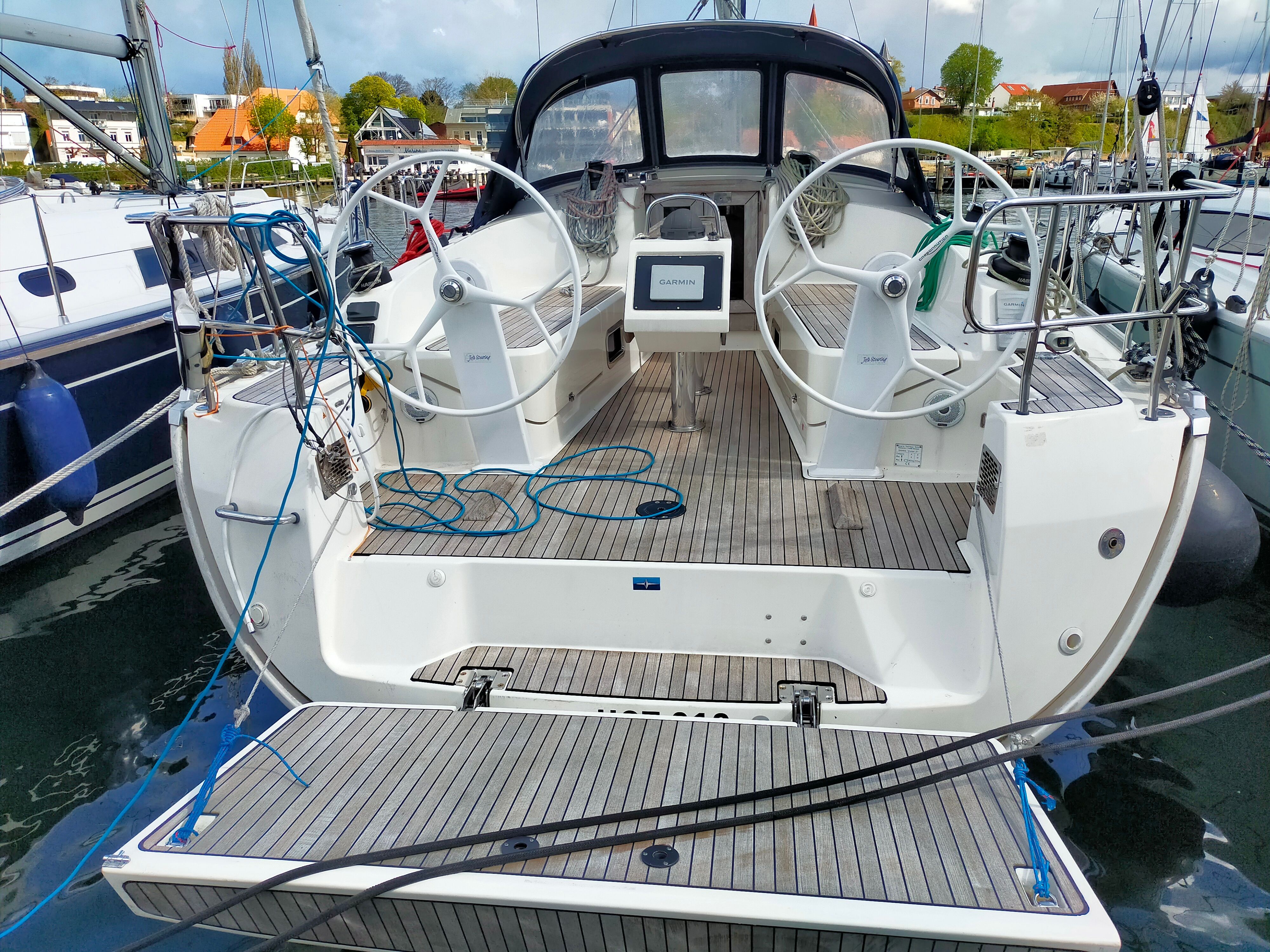 Bavaria Cruiser 37 | Blue Passion