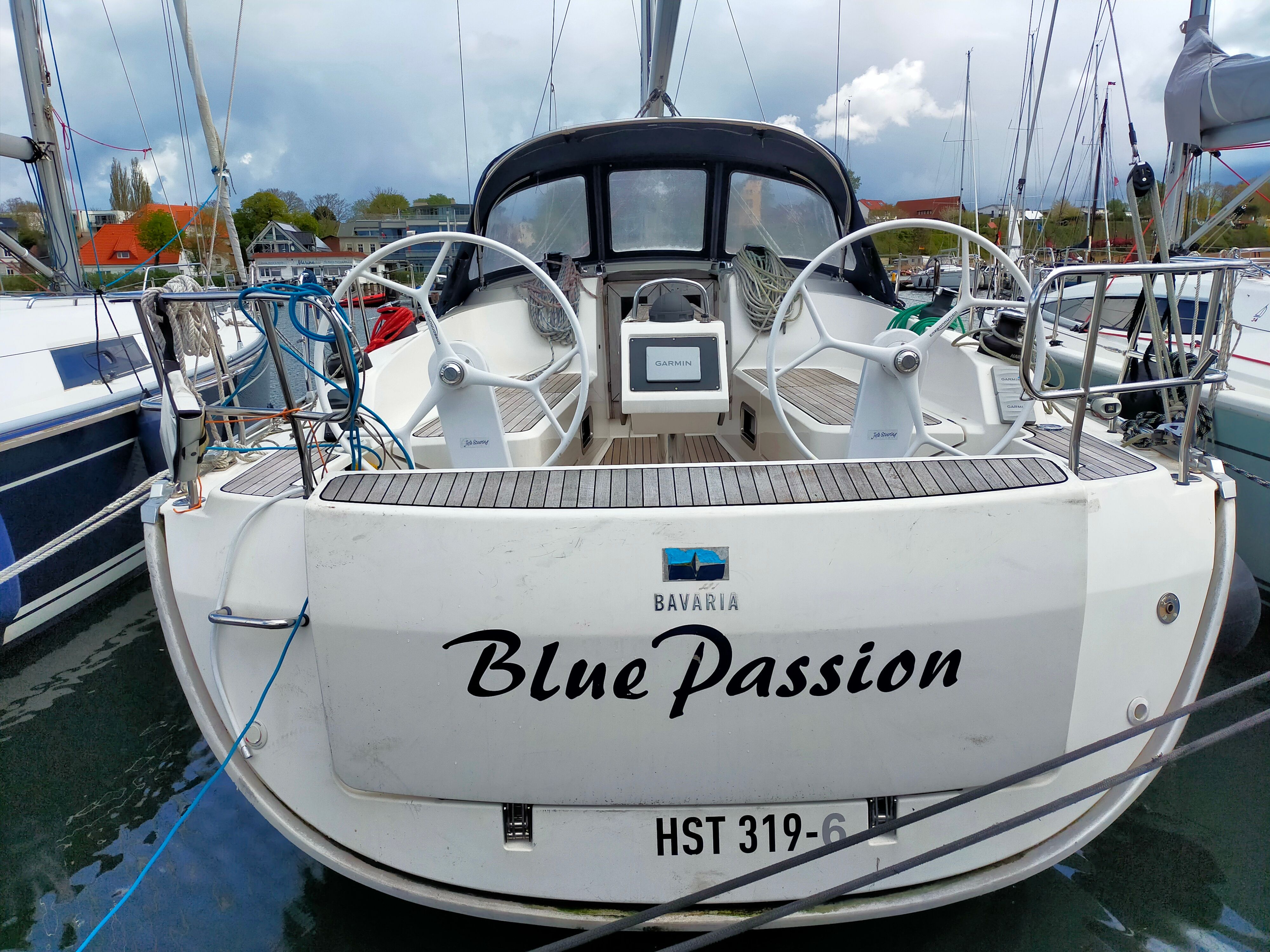Bavaria Cruiser 37 | Blue Passion