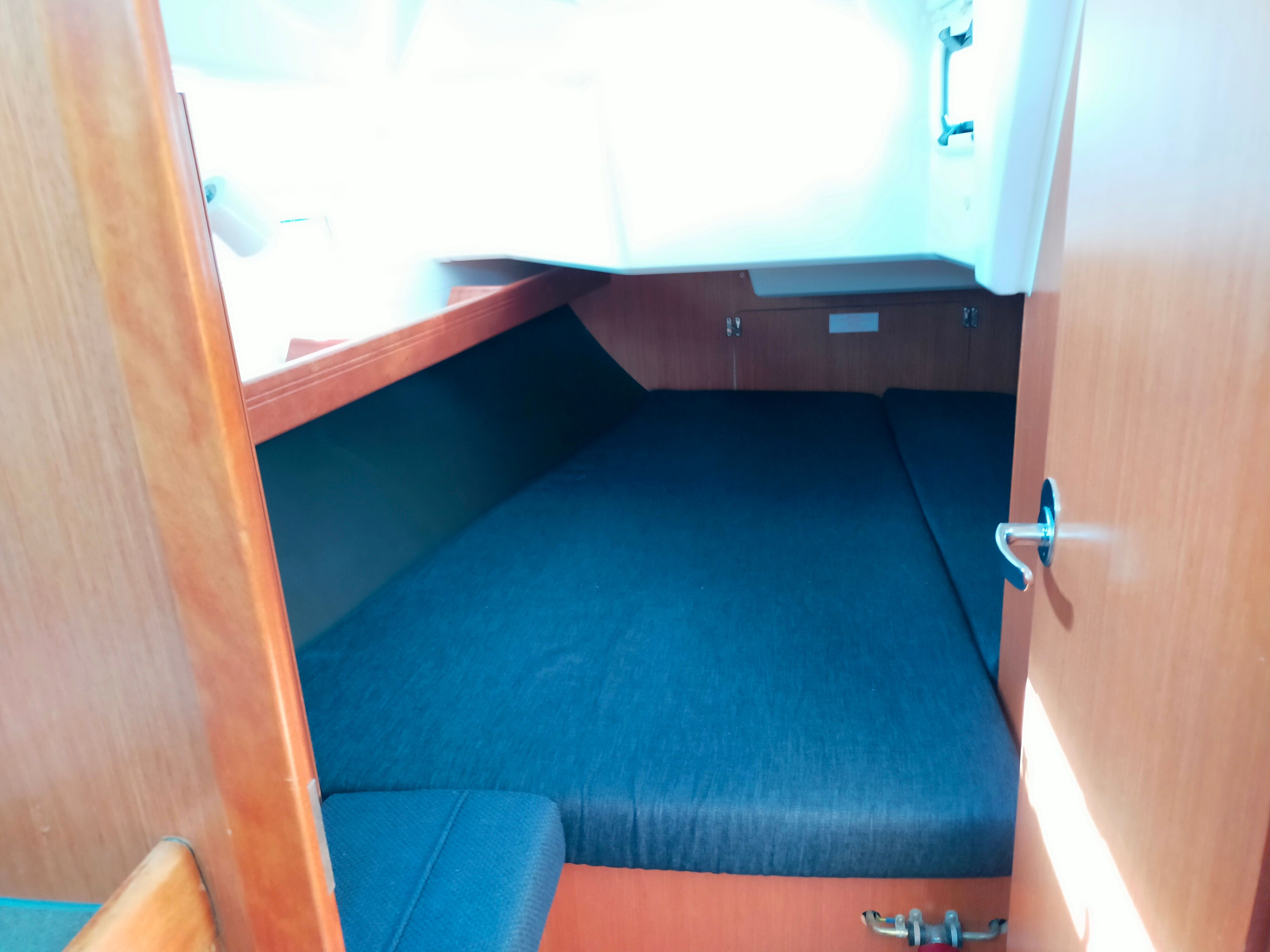 Bavaria Cruiser 37 | Blue Passion
