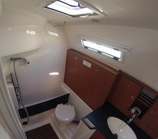 Bavaria Cruiser 36 | Coregone