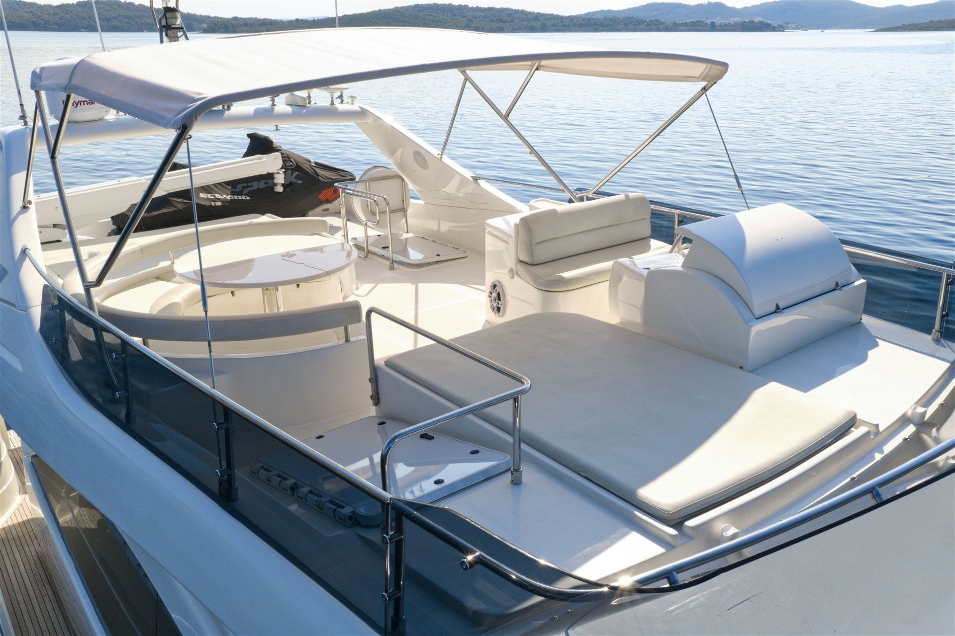 Ferretti 681 | Dominique