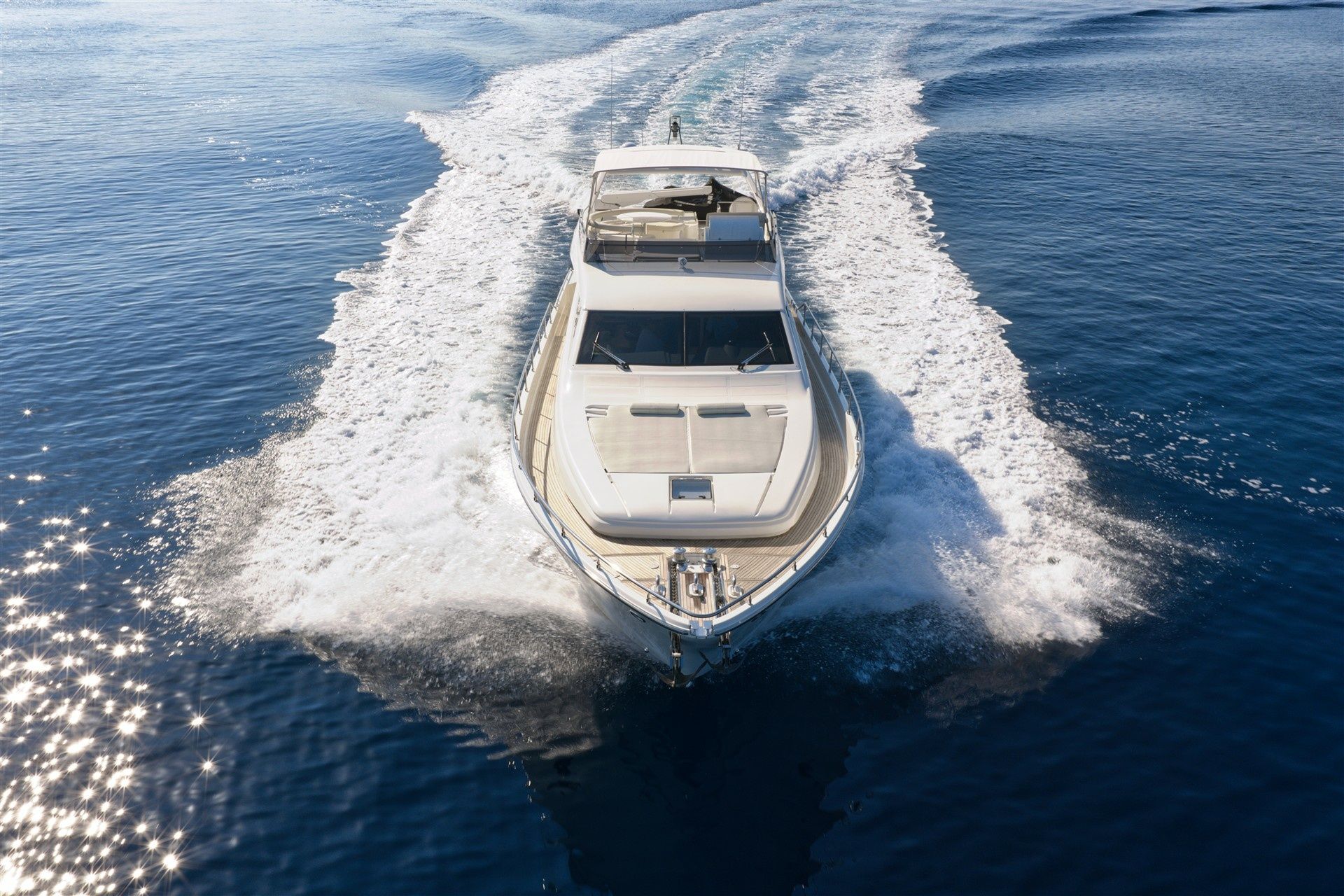 Ferretti 681 | Dominique