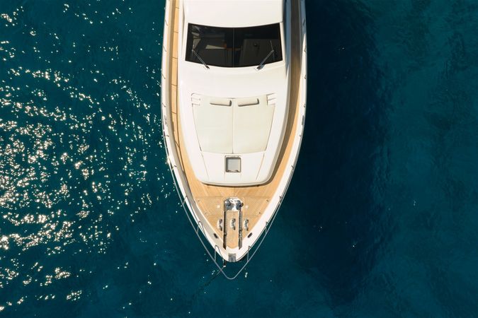 Ferretti 681 | Dominique