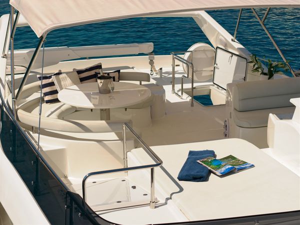 Ferretti 681 | Dominique