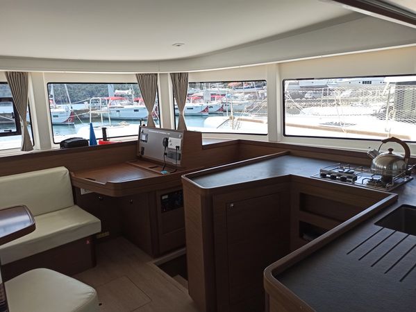 Lagoon 42 | MareFiero