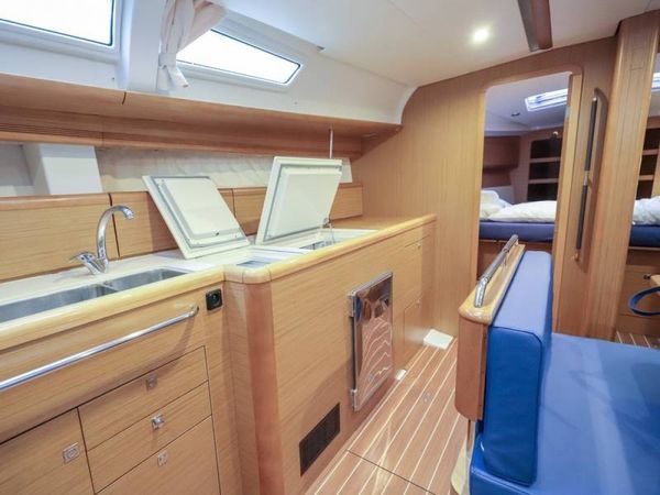 Jeanneau Sun Odyssey 44i | Oceania