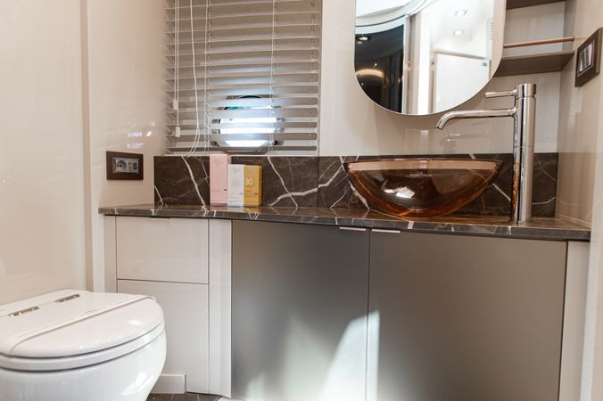 Beneteau Monte Carlo 66 | Five Weeks