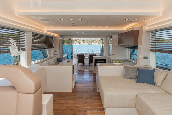 Beneteau Monte Carlo 66 | Five Weeks