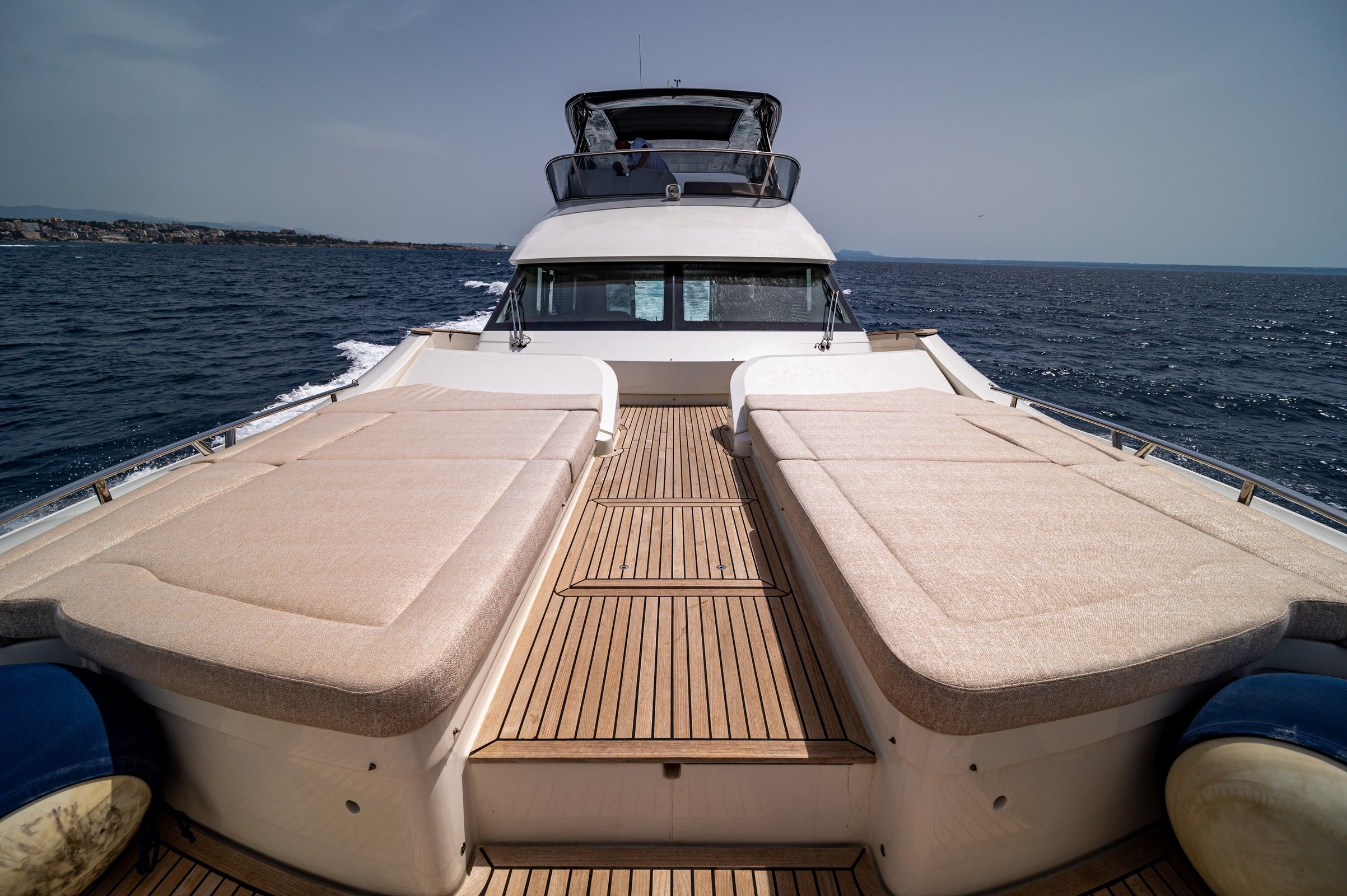 Beneteau Monte Carlo 66 | Five Weeks