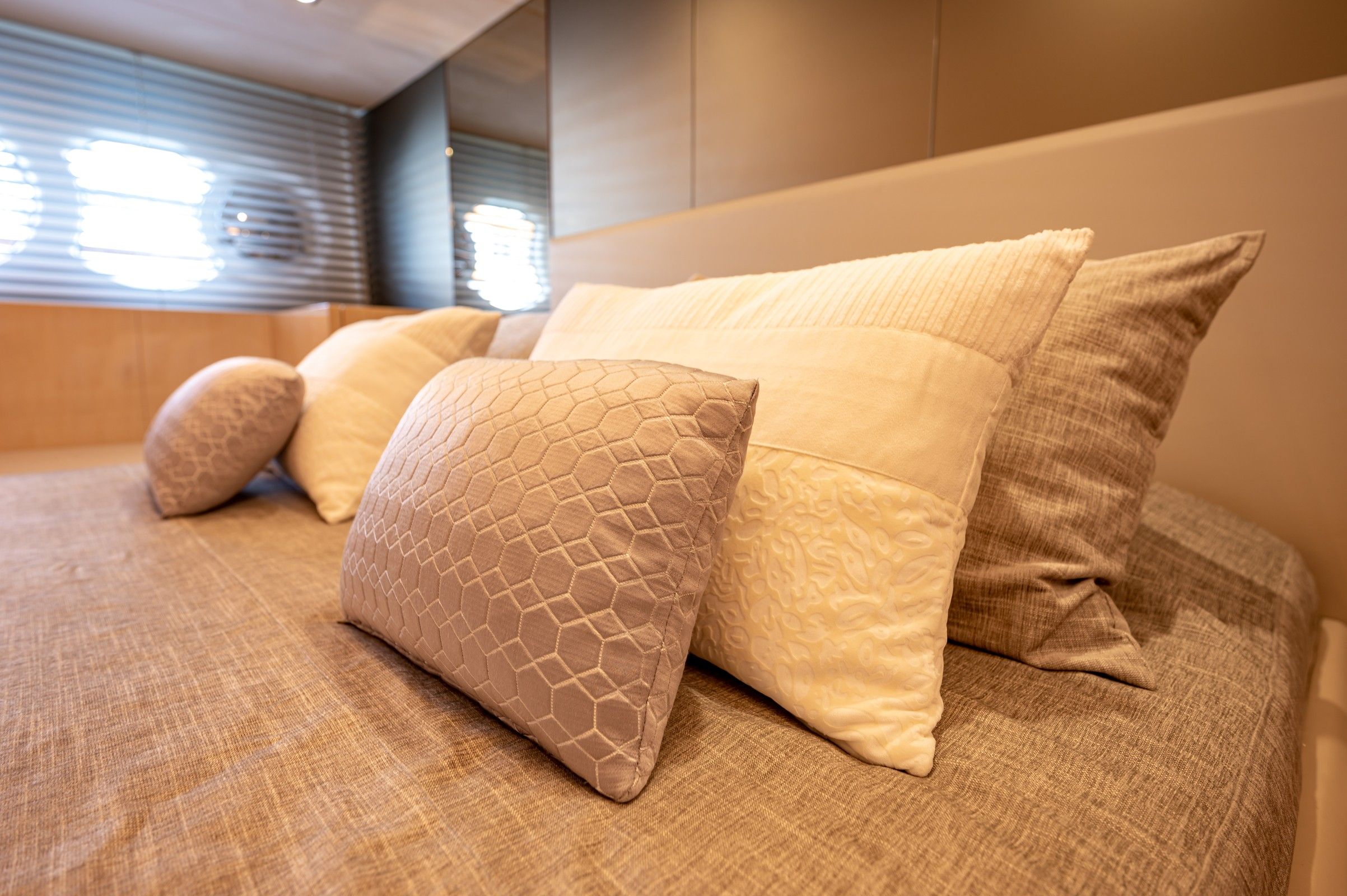 Beneteau Monte Carlo 66 | Five Weeks