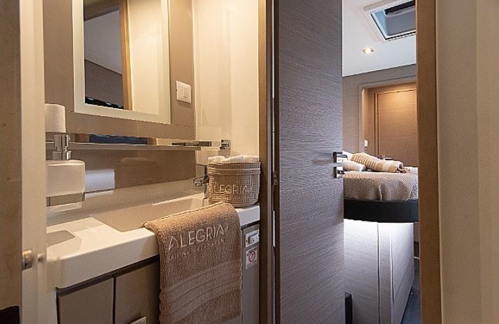 Fountaine Pajot Saona 47 | Alegria