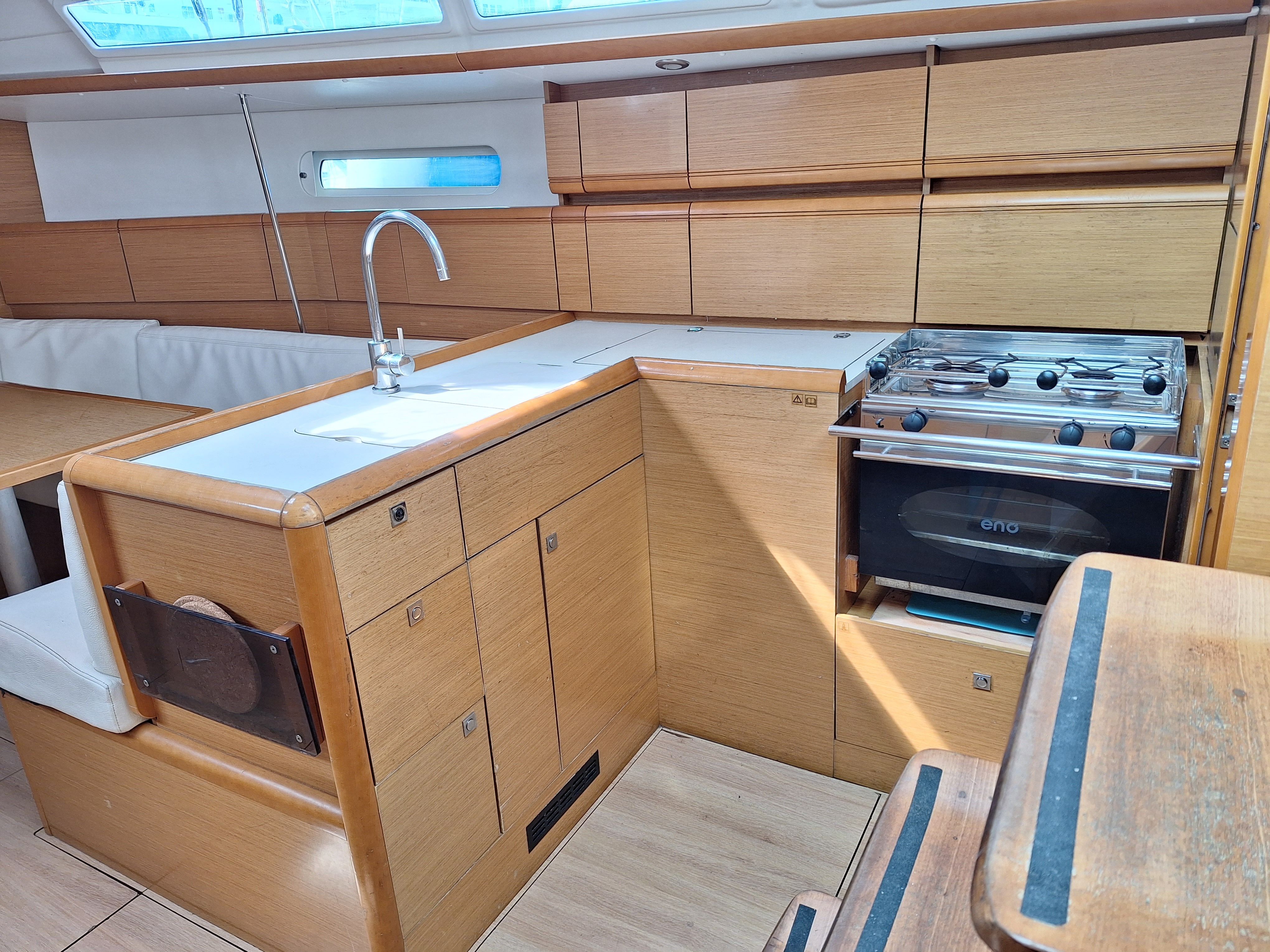 Jeanneau Sun Odyssey 379 | Topaze