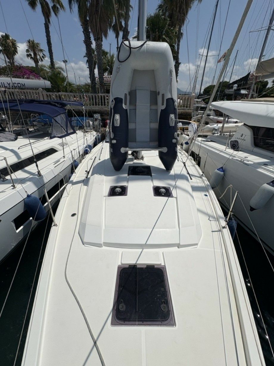 Beneteau Oceanis 41.1 | Senza Frontiere