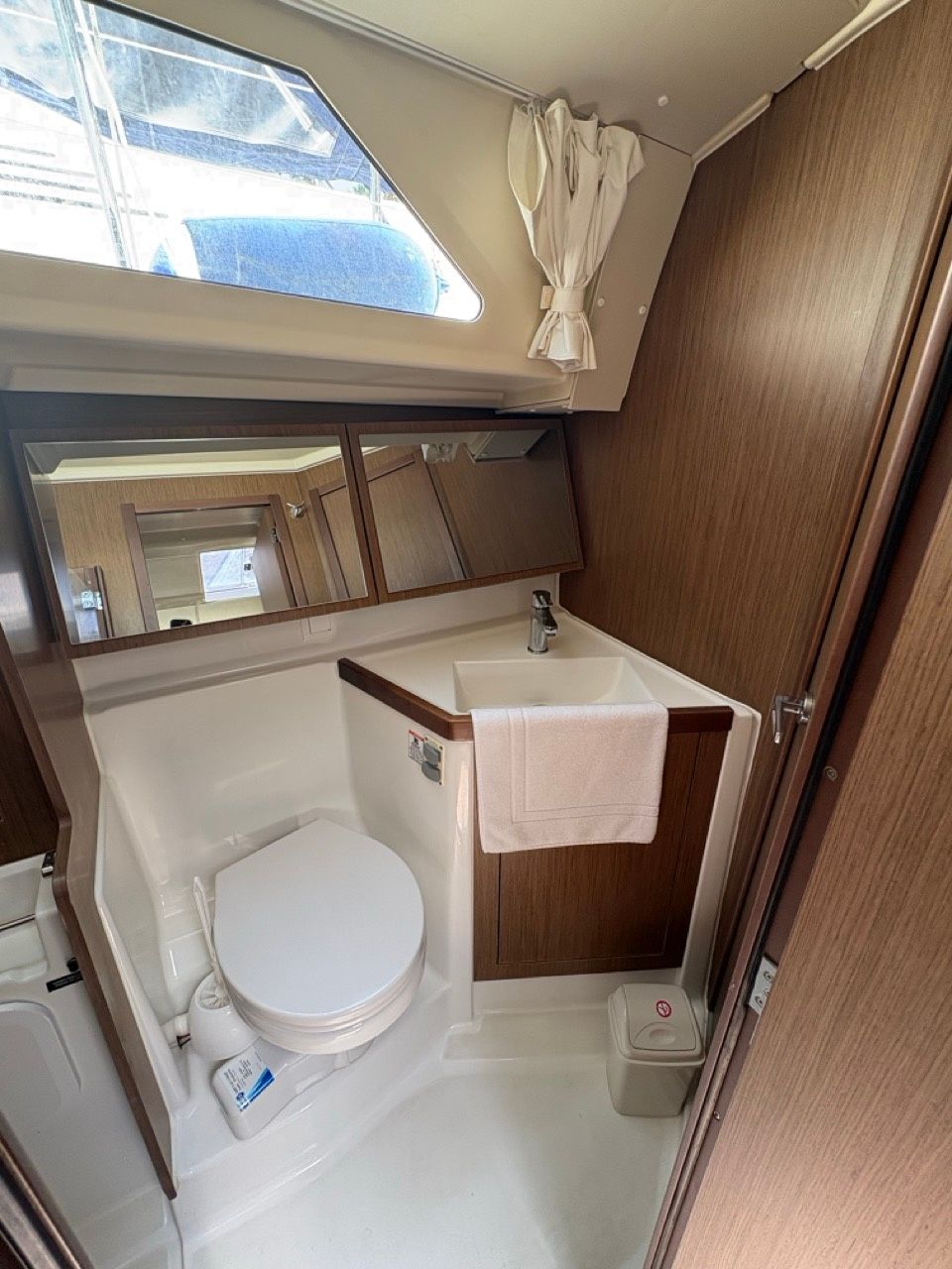 Beneteau Oceanis 41.1 | Senza Frontiere