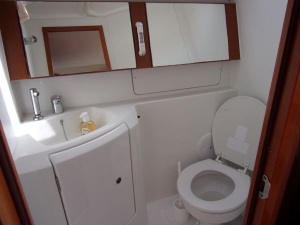 Beneteau Oceanis 37 | Beleza