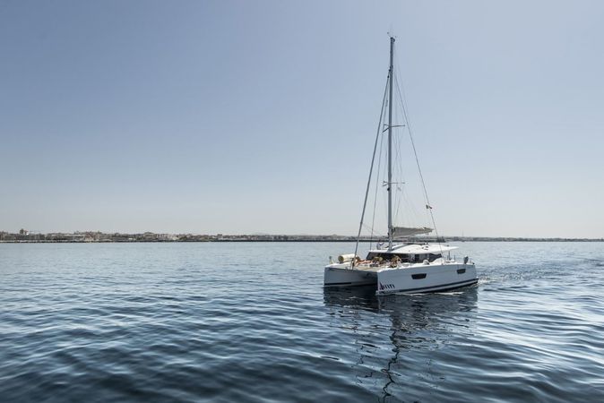 Fountaine Pajot Astrea 42 | Astrea