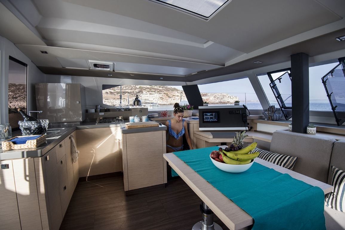 Fountaine Pajot Astrea 42 | Astrea