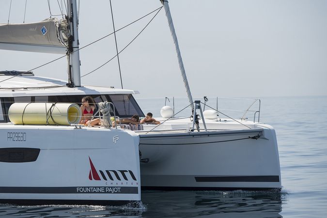 Fountaine Pajot Astrea 42 | Astrea