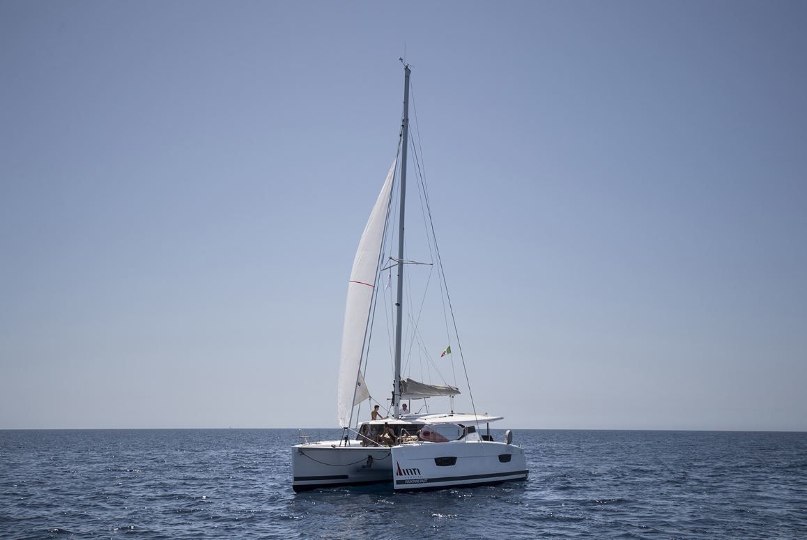 Fountaine Pajot Lucia 40 | Lipara