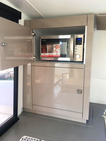 Fountaine Pajot Lucia 40 | Lipara