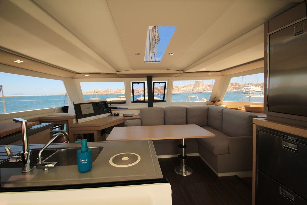 Fountaine Pajot Lucia 40 | Lipara
