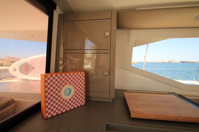 Fountaine Pajot Lucia 40 | Lipara