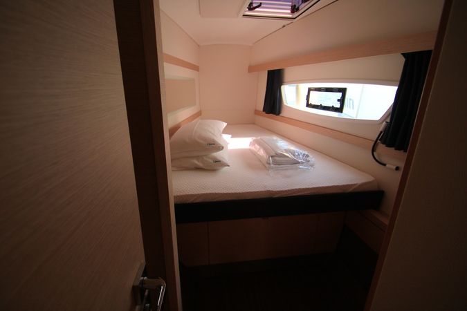 Fountaine Pajot Lucia 40 | Lipara