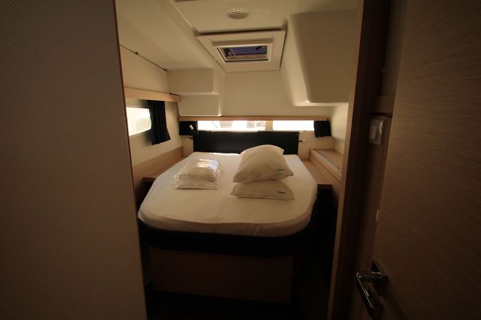 Fountaine Pajot Lucia 40 | Lipara