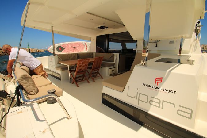 Fountaine Pajot Lucia 40 | Lipara