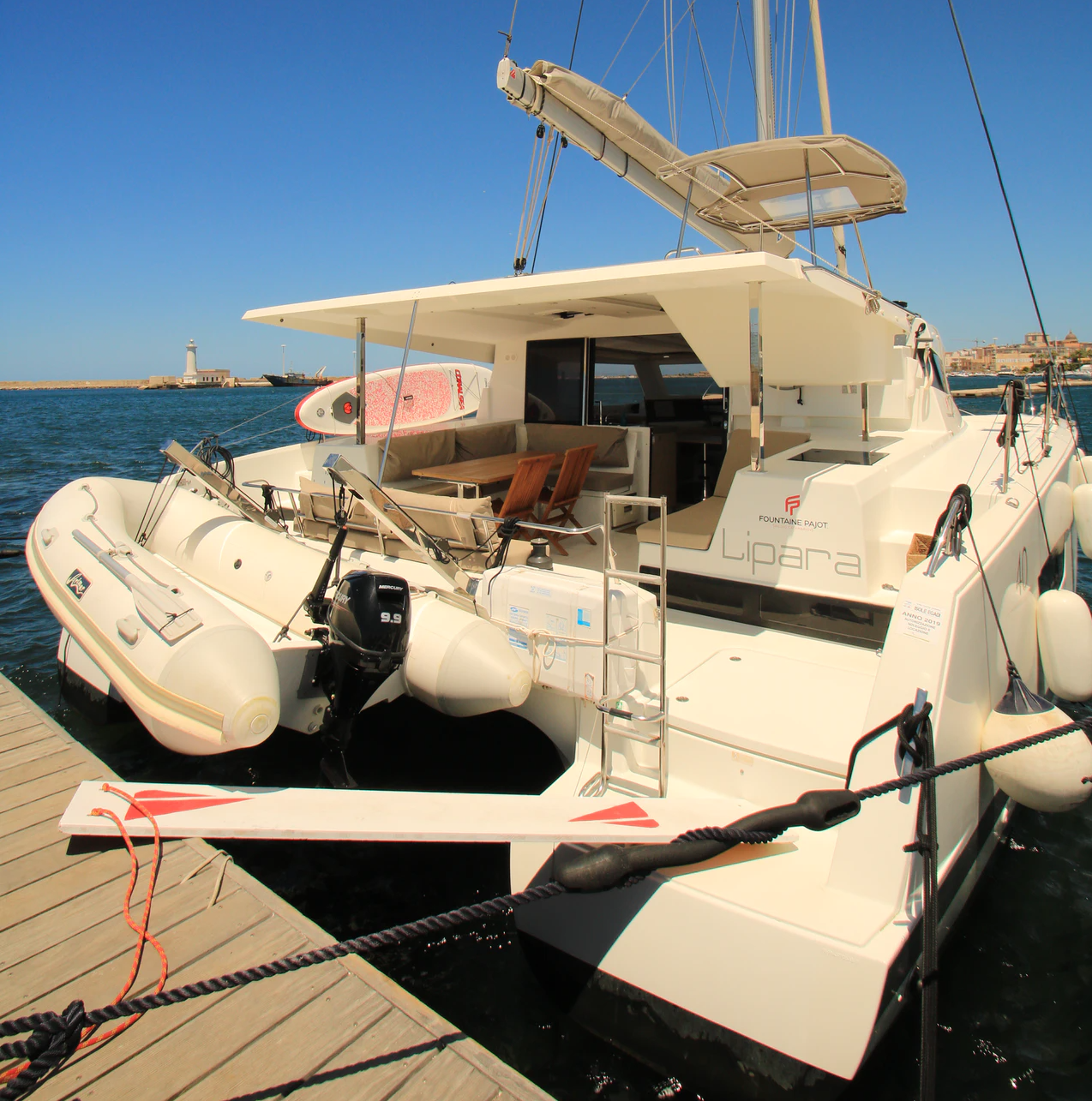 Fountaine Pajot Lucia 40 | Lipara