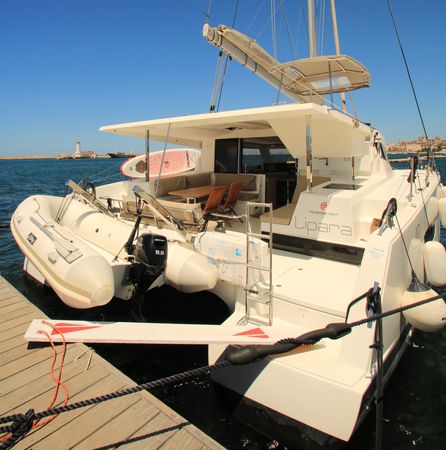 Fountaine Pajot Lucia 40 | Lipara