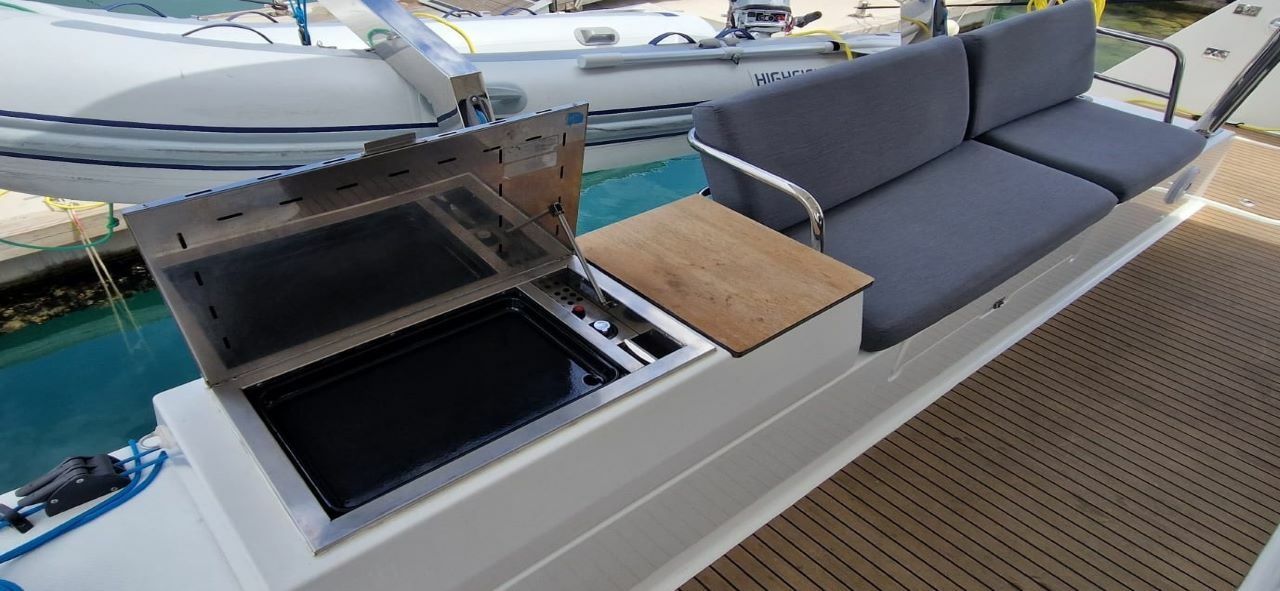 Fountaine Pajot Elba 45 | Sun Office