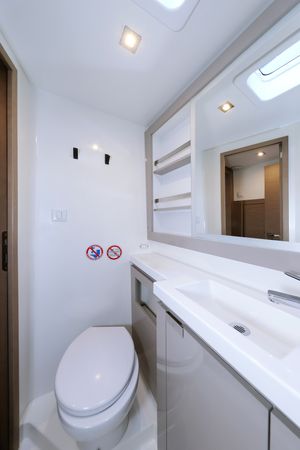 Fountaine Pajot Elba 45 | Sun Office