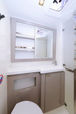 Fountaine Pajot Elba 45 | Sun Office