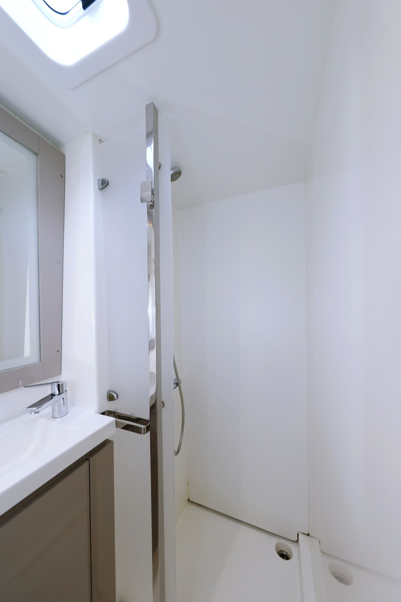 Fountaine Pajot Elba 45 | Sun Office