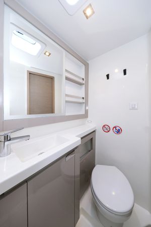 Fountaine Pajot Elba 45 | Sun Office