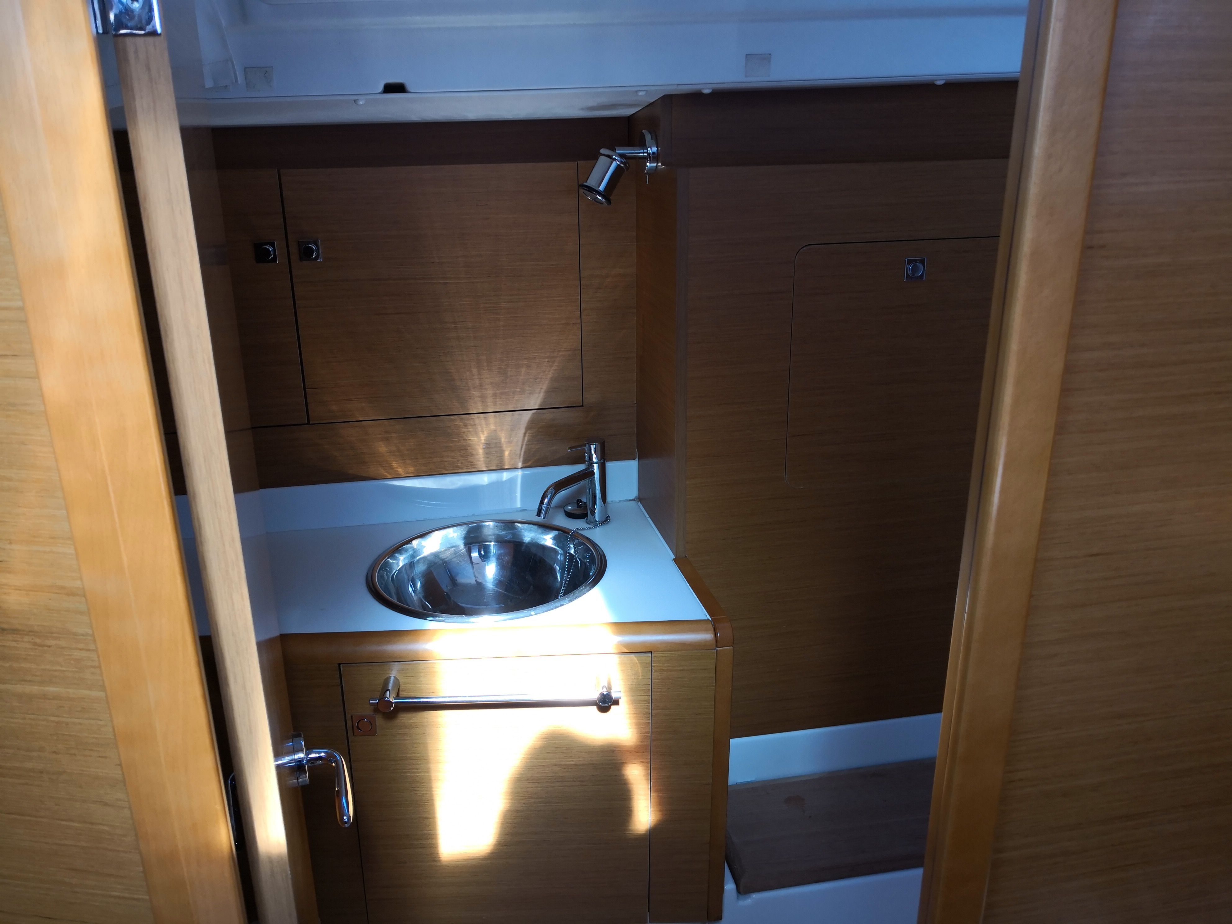 Jeanneau Sun Odyssey 439 | Johanna