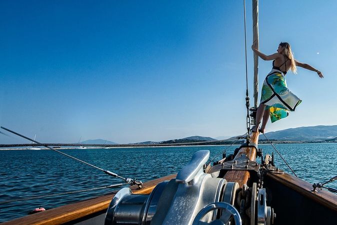 John G Alden Rena Class 0744N | Eclipse