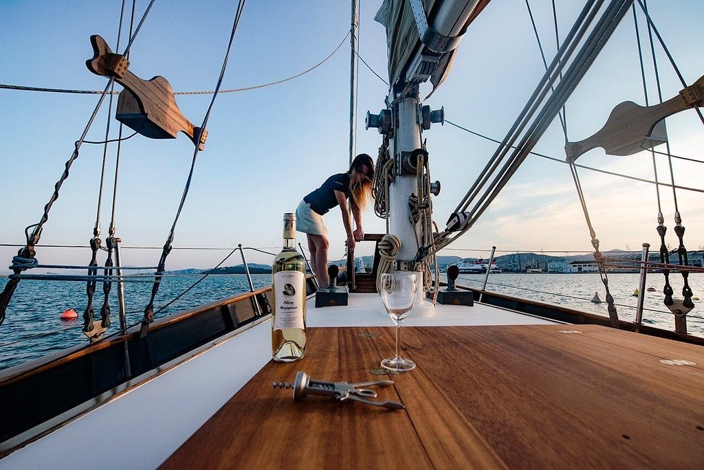 John G Alden Rena Class 0744N | Eclipse